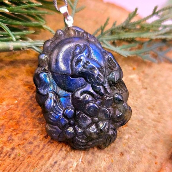 Beautiful Nature Labradorite Nine Tails Fox Cherry Blossom Pendant Necklace - Picture 7 of 10